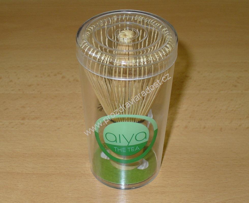 Japonská metlička na čaj Matcha