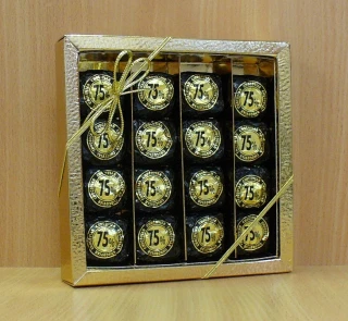 Gift box Venchi Chocaviar Dark 16